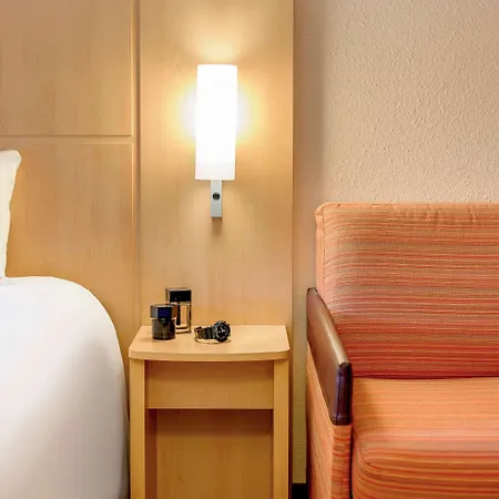 Hotel Ibis Costanza Esterno foto